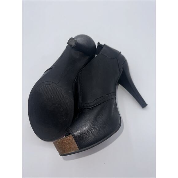 Vince Camuto Pernot Sandals/Boots Women’s 8 M Black Leather Adj. Heel - Picture 5 of 10